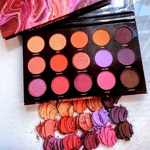 HIPDOT Beauty Zion Eyeshadow Palette 15 Pan Shades Eye Makeup Shimmer Matte NEW